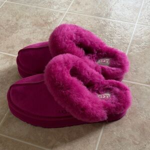 UGG Vibrant Magenta Slippers